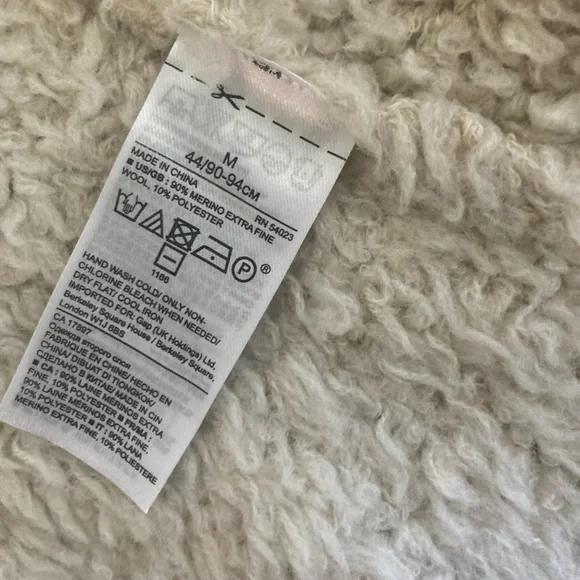 Banana Republic Sherpa Cardigan - Picture 7 of 8